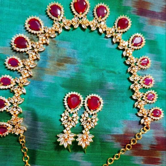 Ruby Necklace set - Picture 3 of 3